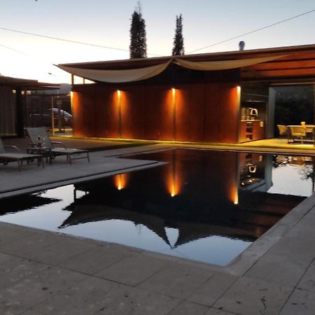 Masia Cal Sisplau, Con Piscina Y Rodeada De Vinedos A 10 Minutos De Vilafranca Del Penedes, Barcelona ,Cataluna San Martín Sarroca エクステリア 写真
