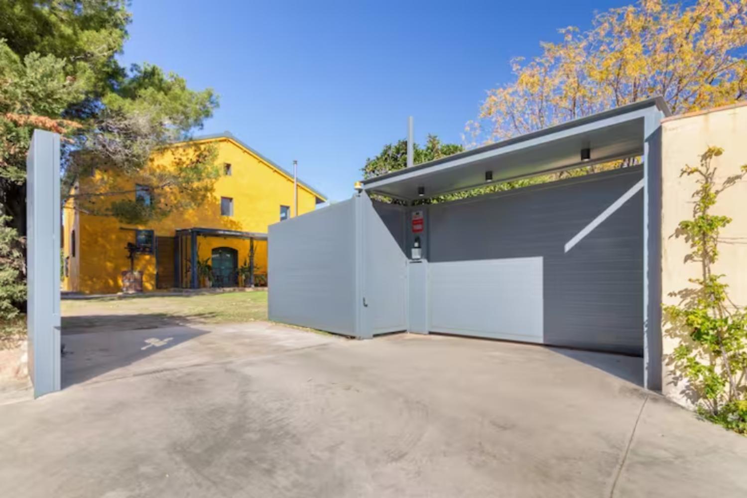 Masia Cal Sisplau, Con Piscina Y Rodeada De Vinedos A 10 Minutos De Vilafranca Del Penedes, Barcelona ,Cataluna San Martín Sarroca エクステリア 写真