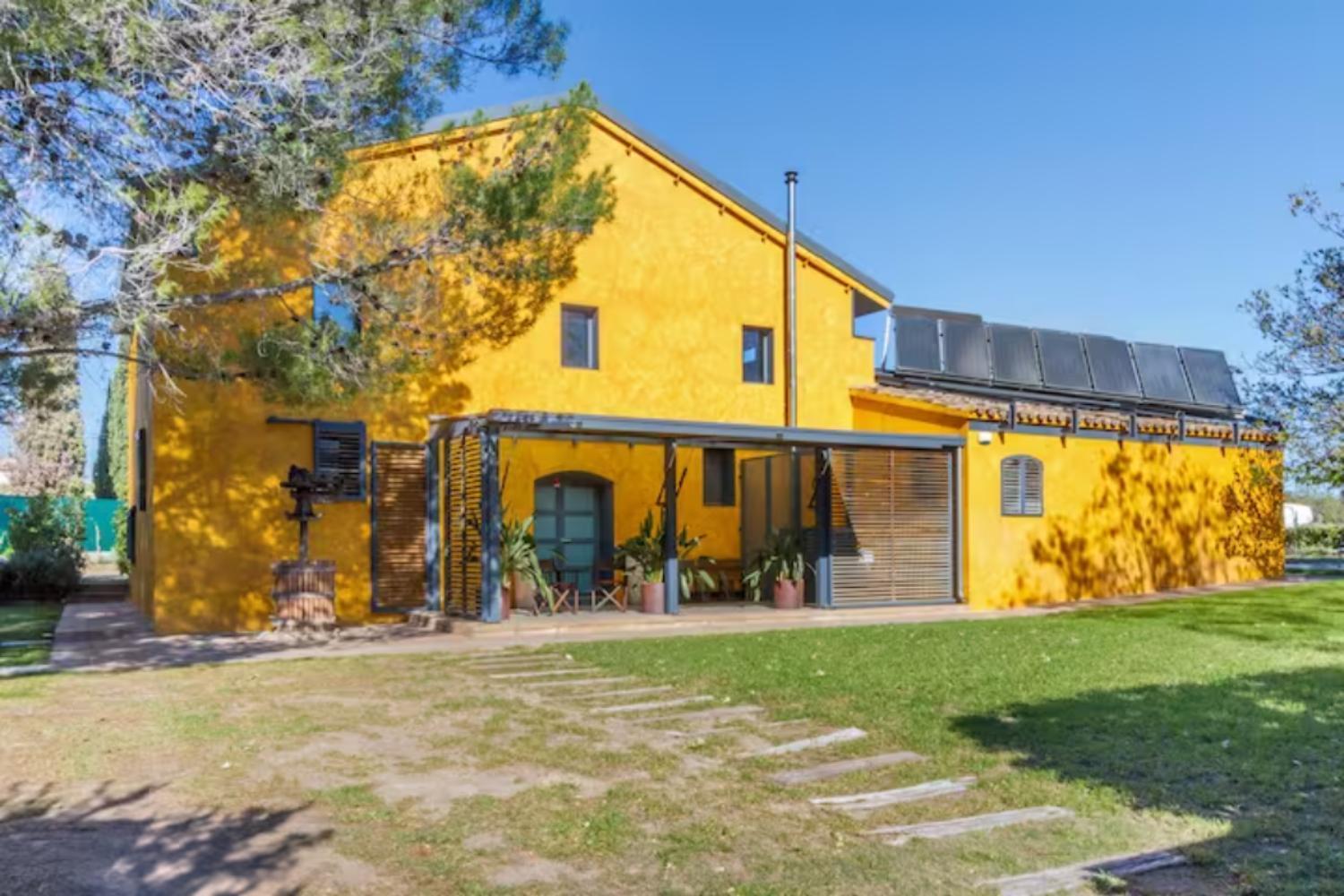 Masia Cal Sisplau, Con Piscina Y Rodeada De Vinedos A 10 Minutos De Vilafranca Del Penedes, Barcelona ,Cataluna San Martín Sarroca エクステリア 写真